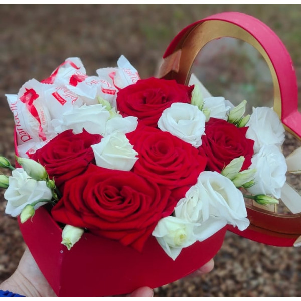 Розы и Рафаэлло